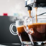 Sua empresa ainda não possui uma máquina de café profissional? Conheça as vantagens de adquirir uma