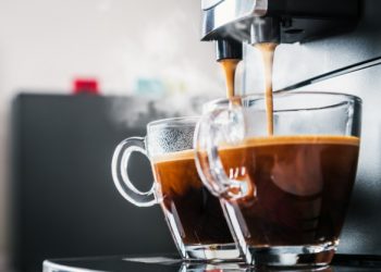 Sua empresa ainda não possui uma máquina de café profissional? Conheça as vantagens de adquirir uma
